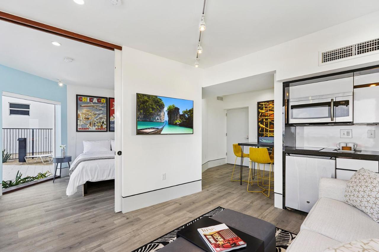 Ocean Treasure Beachside Suites Lauderdale-by-the-Sea Exterior photo
